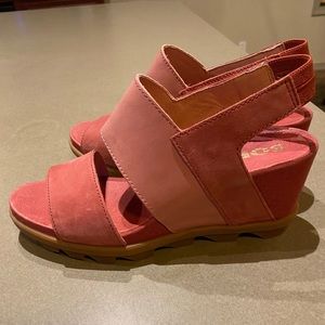 Brand new never worn Sorel Joanie II Wedge Sandal